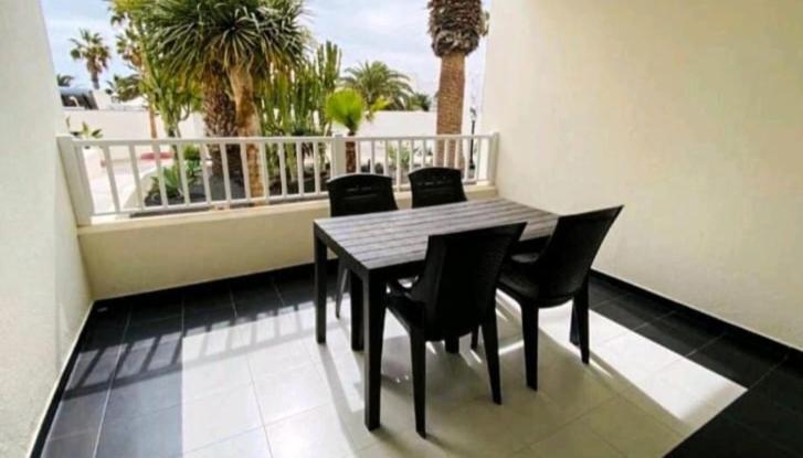 Suri Costa Teguise Apartment Luaran gambar
